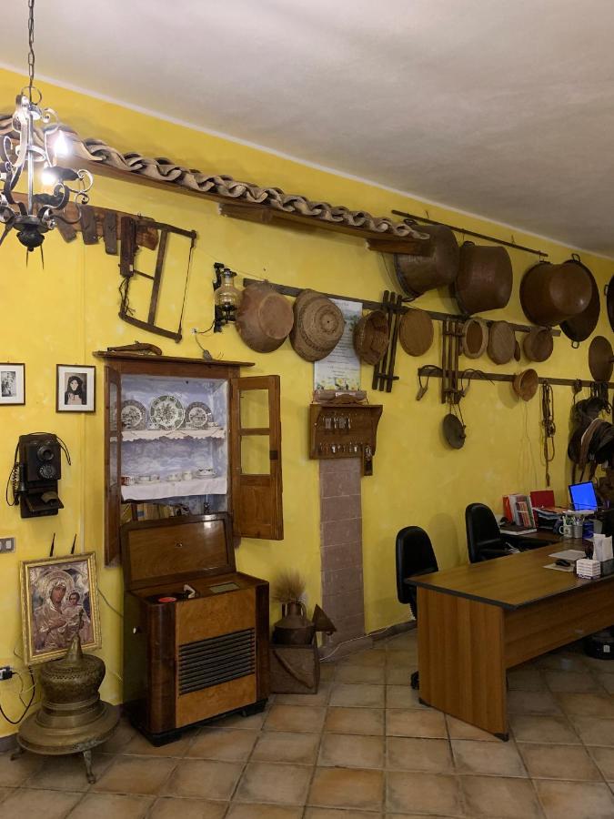 הוילה Samugheo Agriturismo Da Lino Agripizza מראה חיצוני תמונה