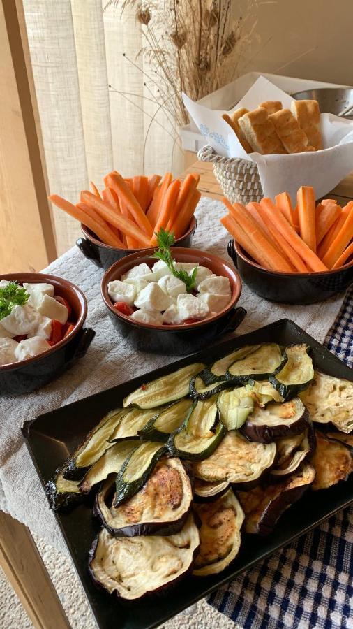 הוילה Samugheo Agriturismo Da Lino Agripizza מראה חיצוני תמונה